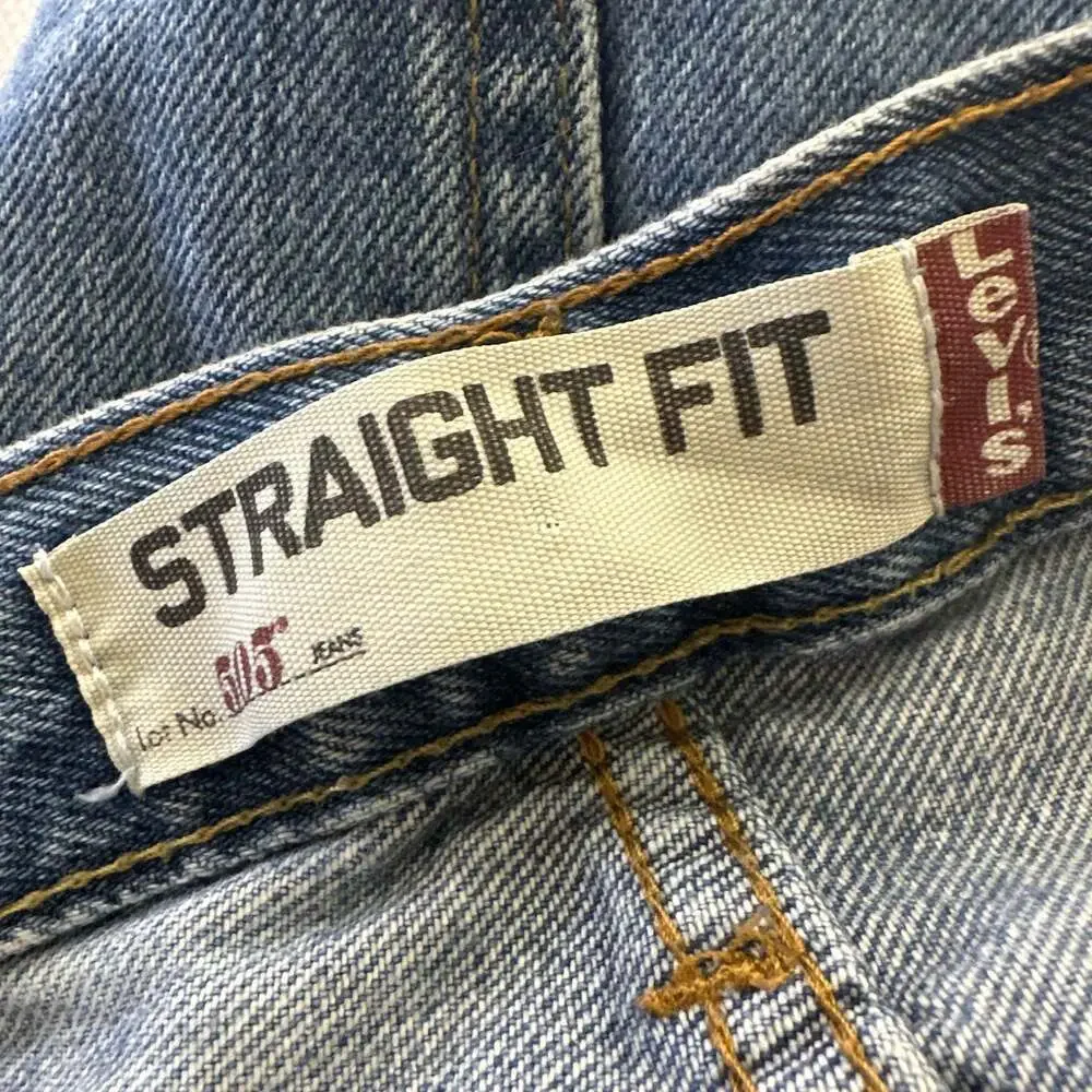Levis levi men